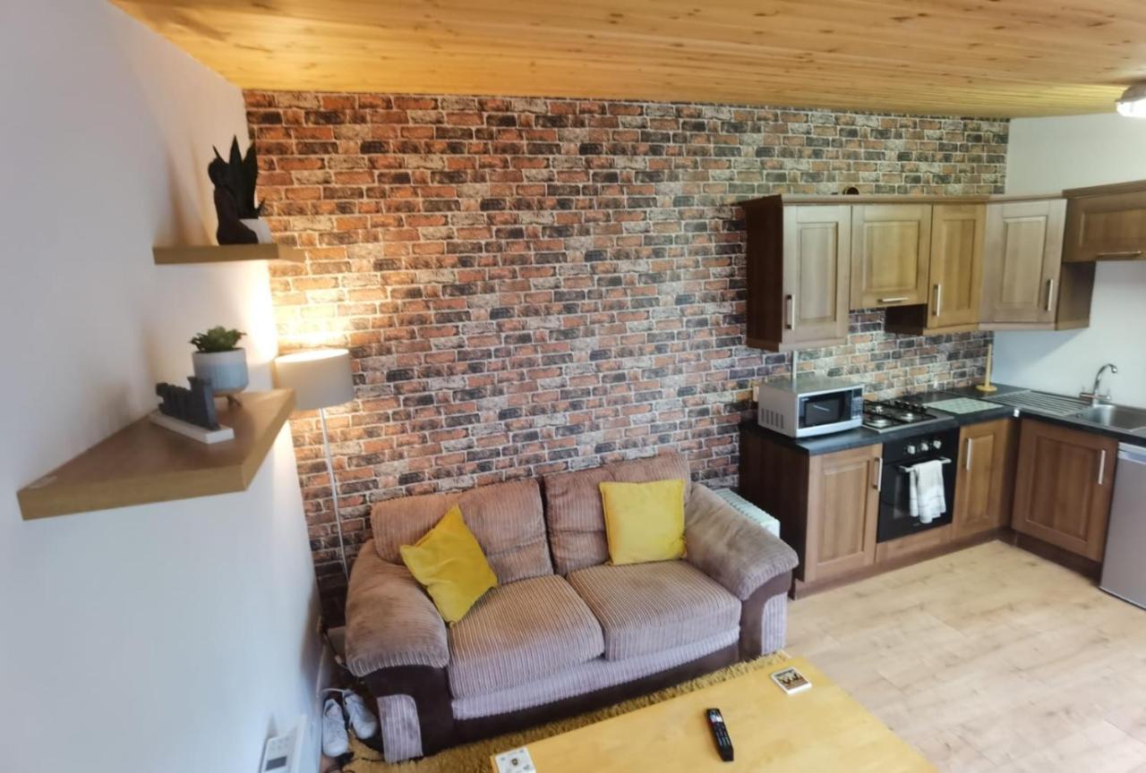 The Snug Apartment Letterkenny Exterior photo